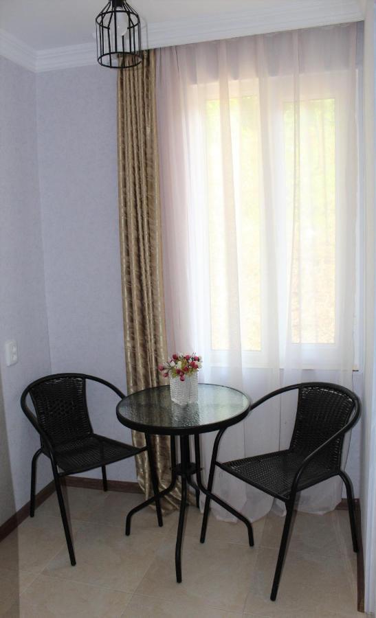 Guest House Racha Ambrolauri Εξωτερικό φωτογραφία