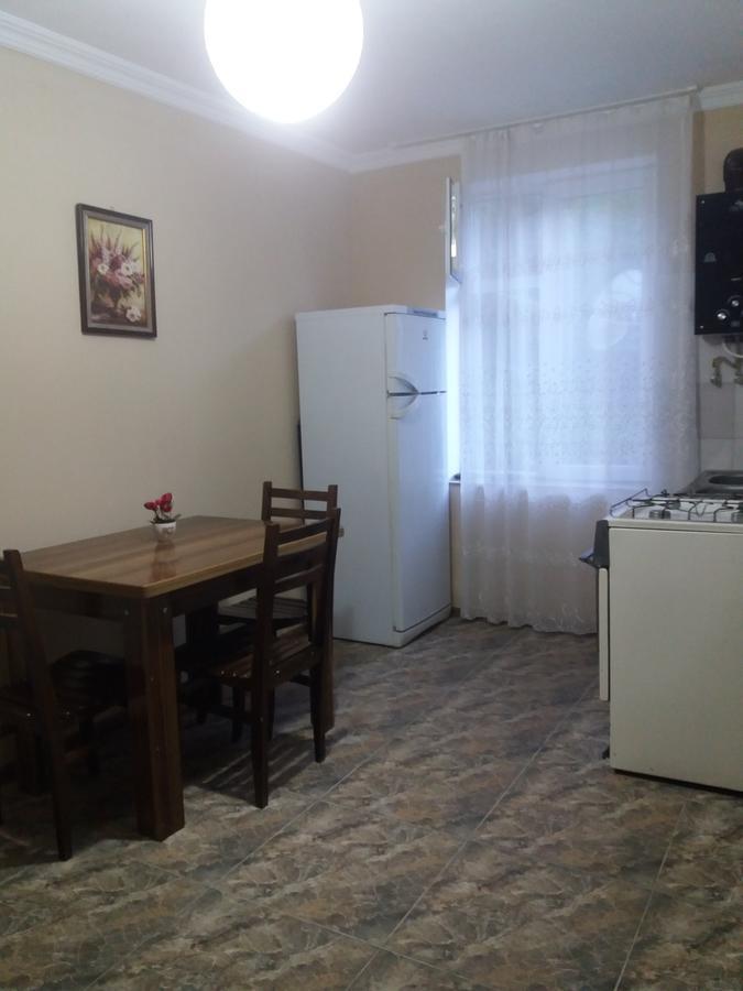 Guest House Racha Ambrolauri Εξωτερικό φωτογραφία
